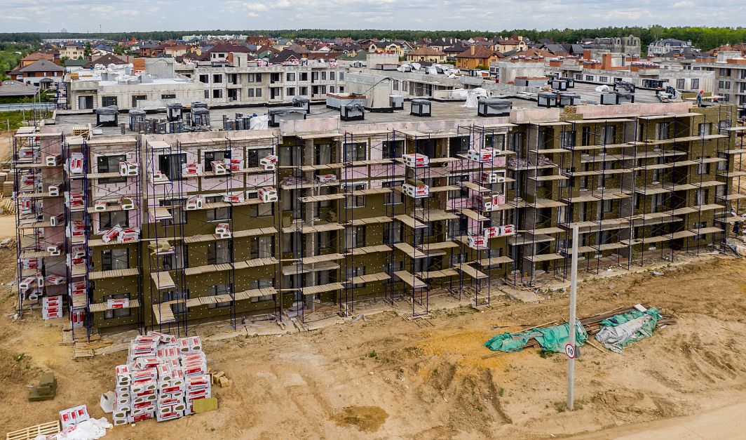 ЖК «Светлый мир «БиоПолис...» в июне 2023